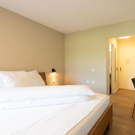 Noah Hotel Ruti  Ngoại thất bức ảnh